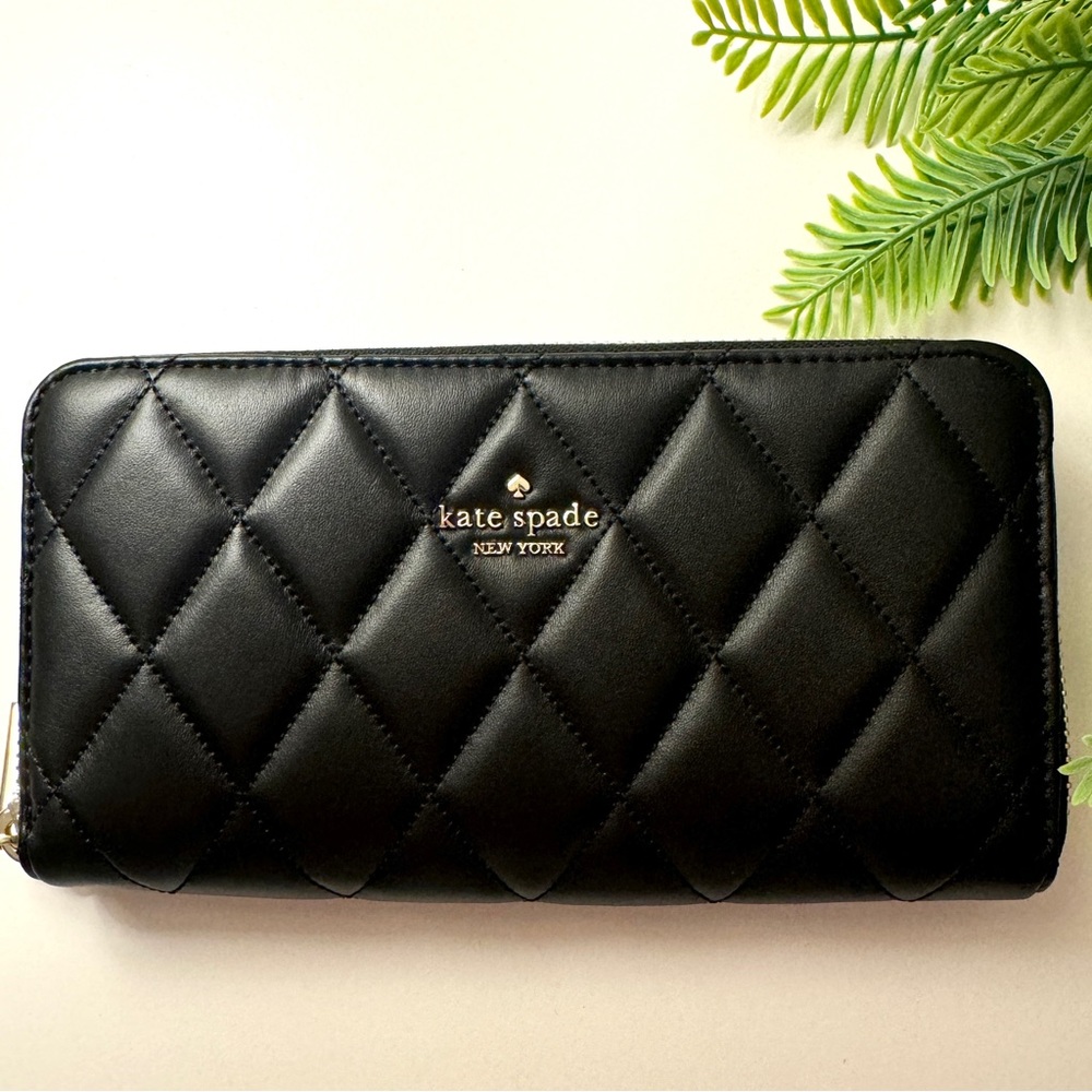 Kate Spade Quilted Black Leather Zip Around Wallet NWT - Picture 3 of 16